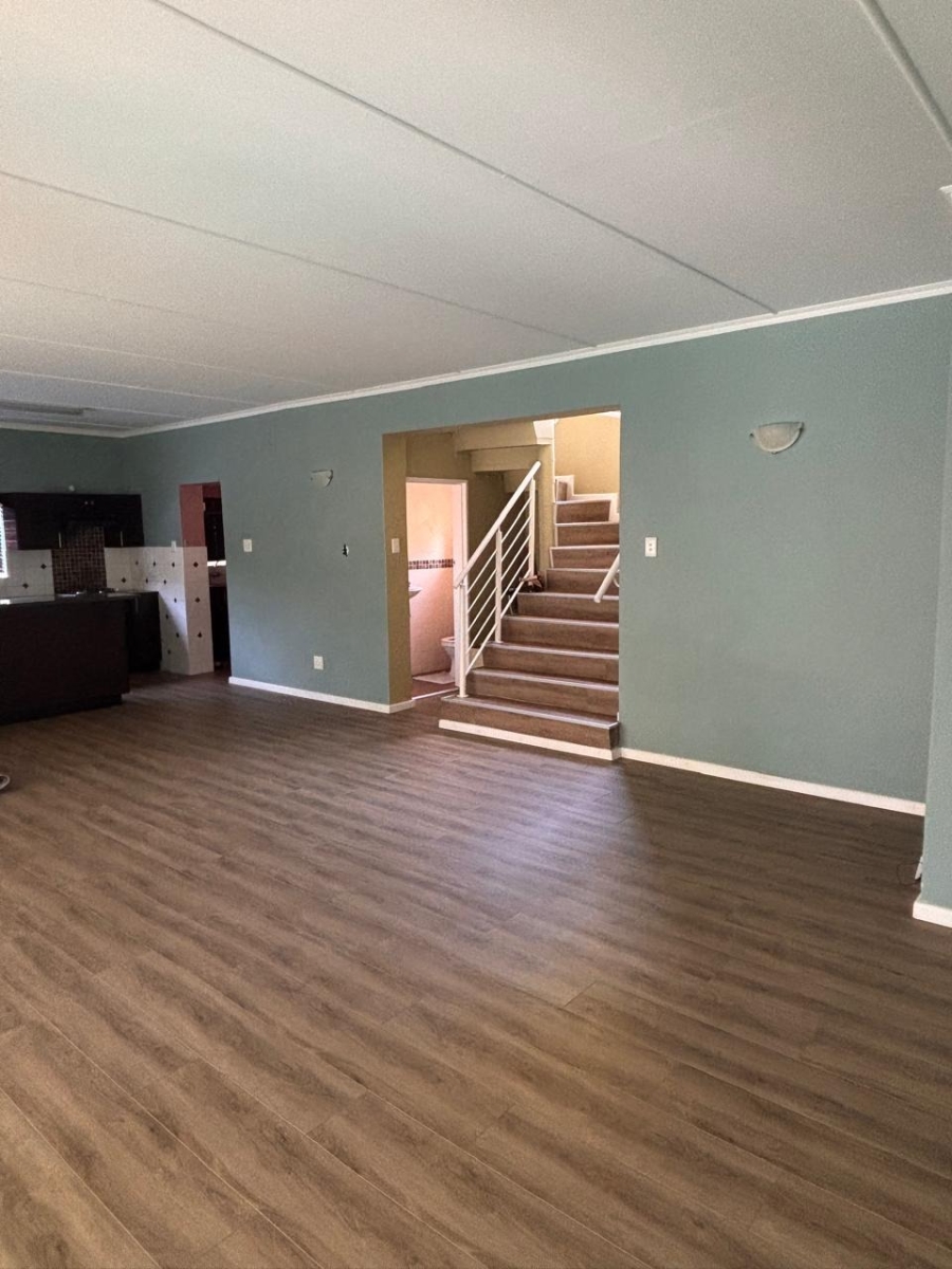 To Let 3 Bedroom Property for Rent in Selborne Eastern Cape